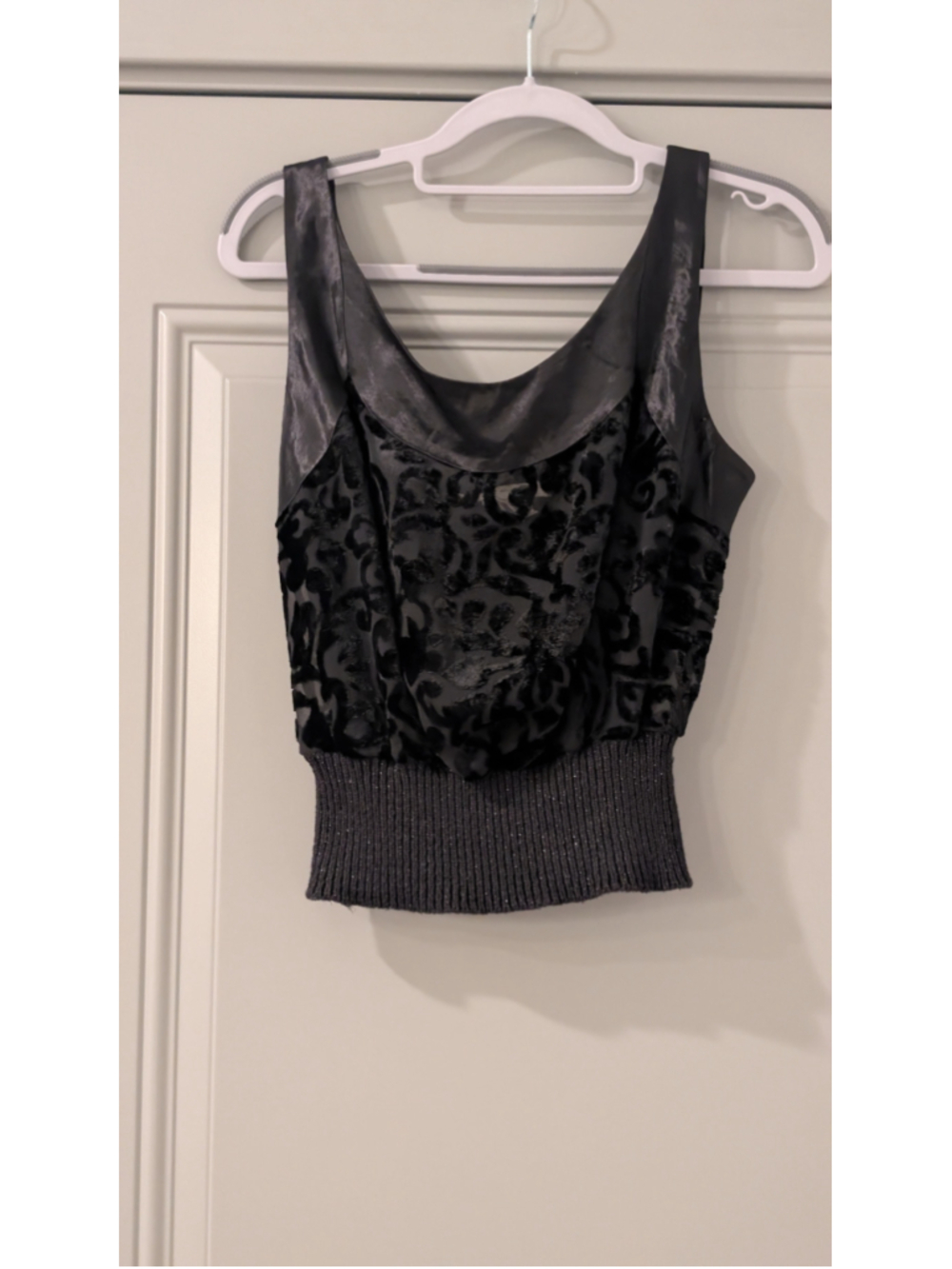 Women's Audrey M Black Gray Velvet Tank Top M